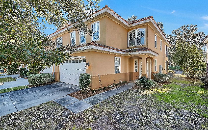 1st image of 95105 Elderberry Ln