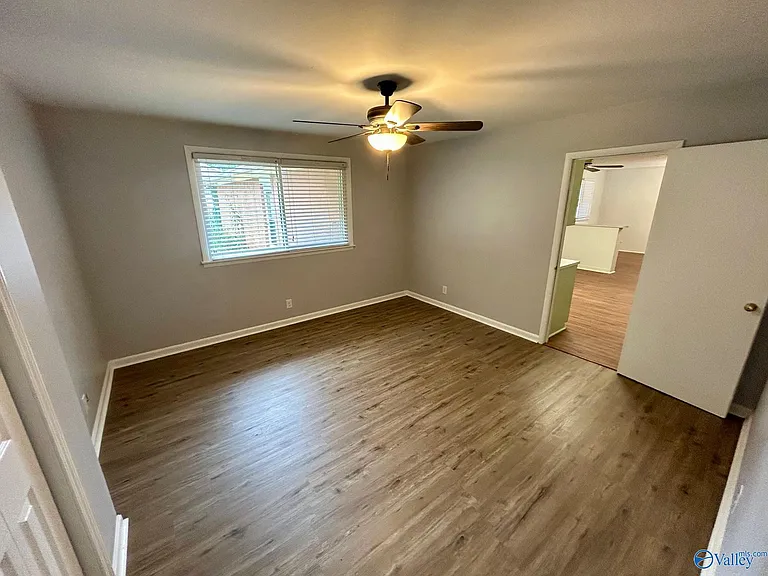 5623 Alta Dena St SW — Photo 20
