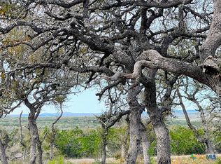 Windmill Rdg, Blanco, TX 78606