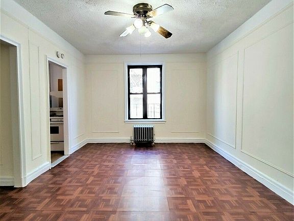 3rd image of 20 E 190th St #1J