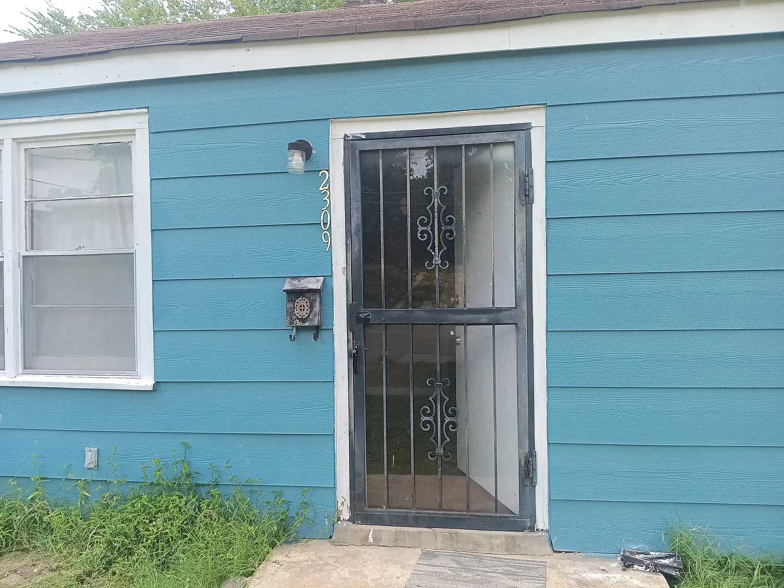 2 bed, 720 sqft, $800 — Photo 2