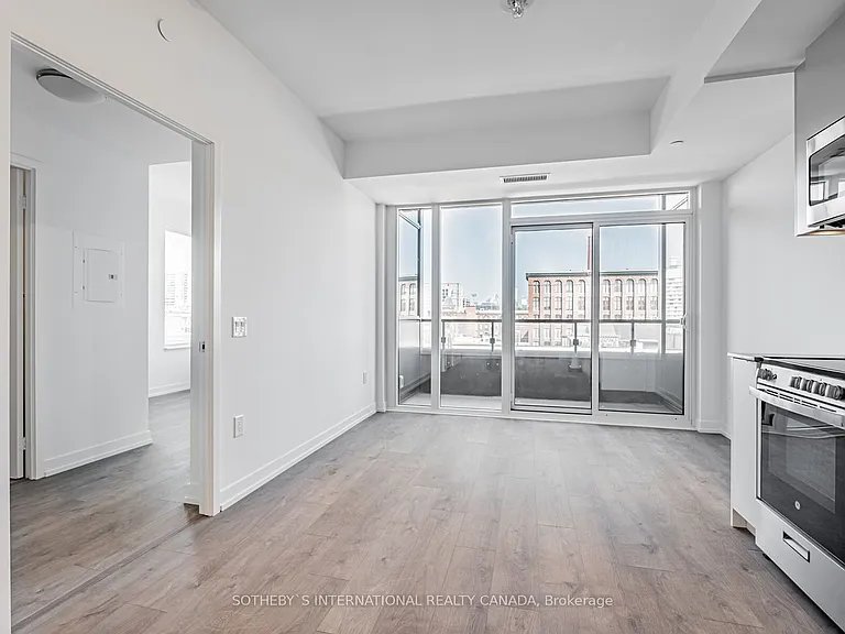 270 Dufferin St #303 — Photo 8