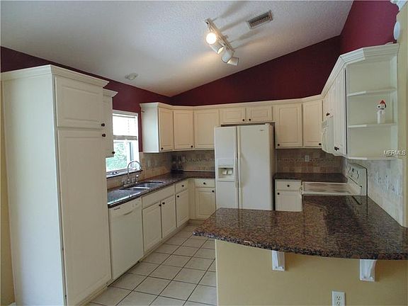 5th image of 7025 Earlwood Ave