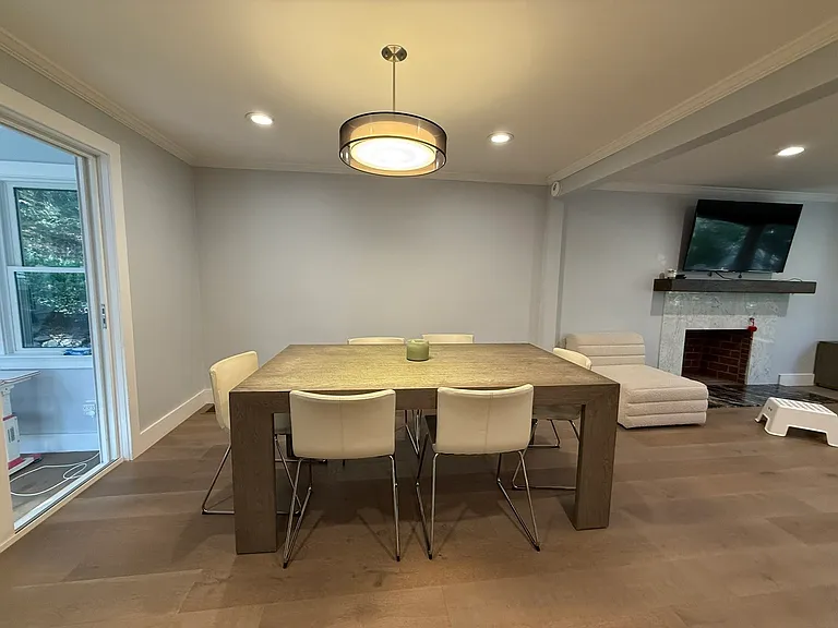 25 Berkshire Dr — Photo 7