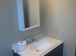 5801 N 76th St, Milwaukee, WI 53218