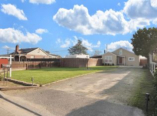 3512 Riverside Dr, Riverbank, CA 95367