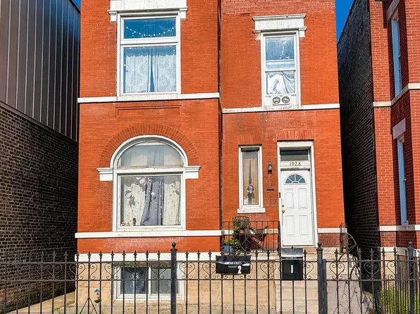 (undisclosed Address), Chicago, IL 60639