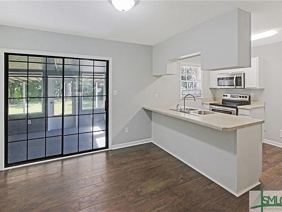 4th image of 418 Woodcliff Dr