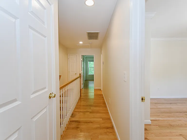 2118 Meriden Waterbury Tpke #16 — Photo 20