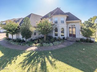 3315 Emery Cir, Nesbit, MS 38651