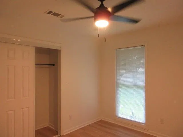 5450 Brookview Dr — Photo 40