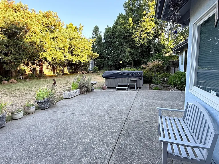 1740 Cathay Way — Photo 8