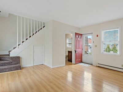 6 Wallace Ave UNIT 1, Buzzards Bay, MA, 02532