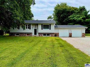 1564 W Sitting Bull Dr, Terre Haute, IN 47802