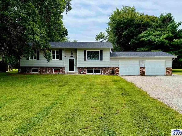 1564 W Sitting Bull Dr, Terre Haute, IN 47802