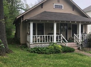 404 SE C St, Bentonville, AR 72712