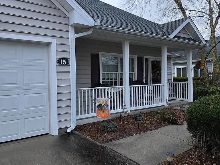 15 Bayberry St — Photo 15