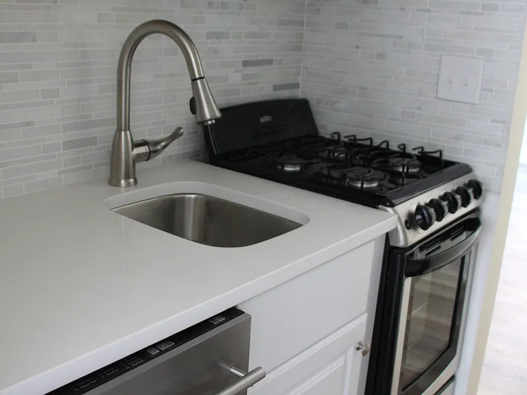 720 N Monroe Street — Photo 13