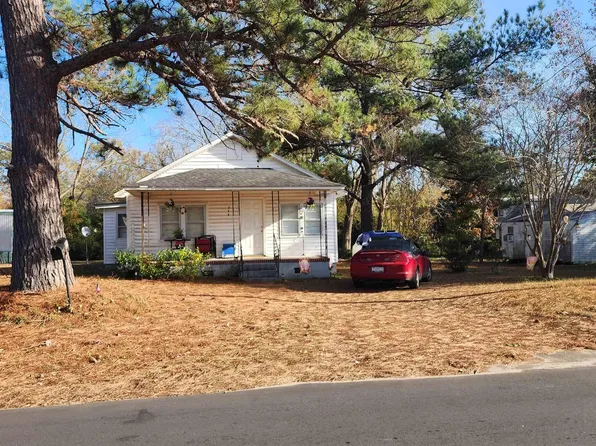 208 N Beech Ave., Andrews, SC 29510