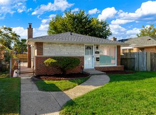 9426 S Peoria St, Chicago, IL 60620
