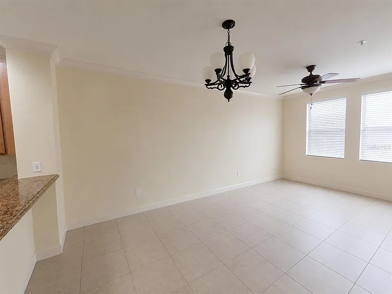 3008 Bella Vista Dr — Photo 4