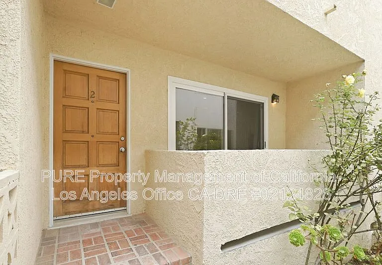 2623 4th St #NO2 — Photo 2