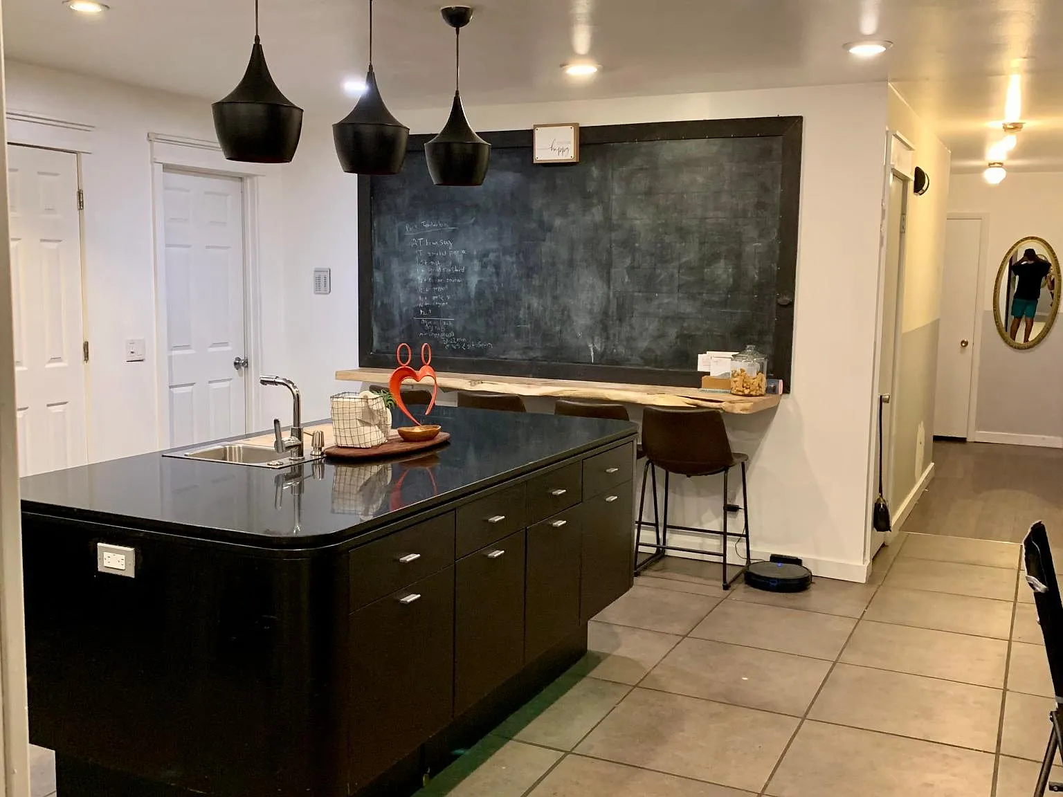 305 N Maple St — Photo 4