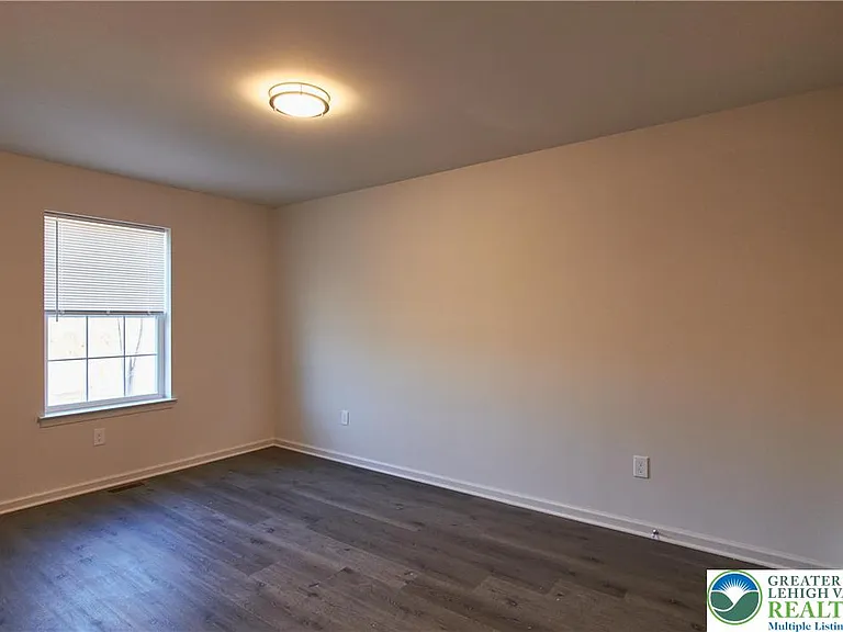 6653 Stein Way — Photo 21