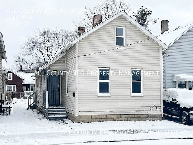 3400 E 52nd St — Photo 1