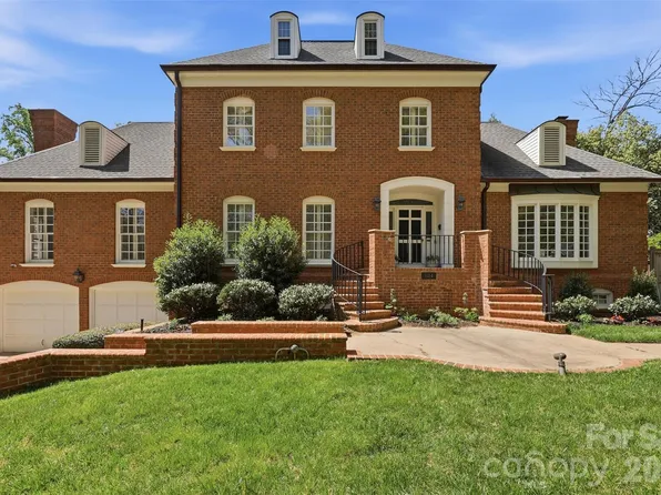 1124 Linganore Pl, Charlotte, NC 28203