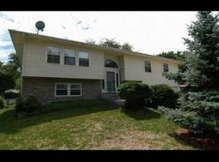 2035 Cherry Ave, Hanover Park, IL 60133