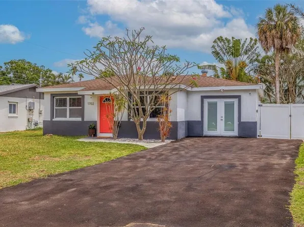 1702 Bayou Grande Blvd NE, Saint Petersburg, FL 33703