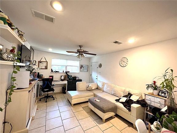 2nd image of 6241-43 Bellaire Dr