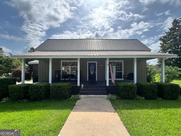 222 S Railroad Ave, Mount Vernon, GA 30445