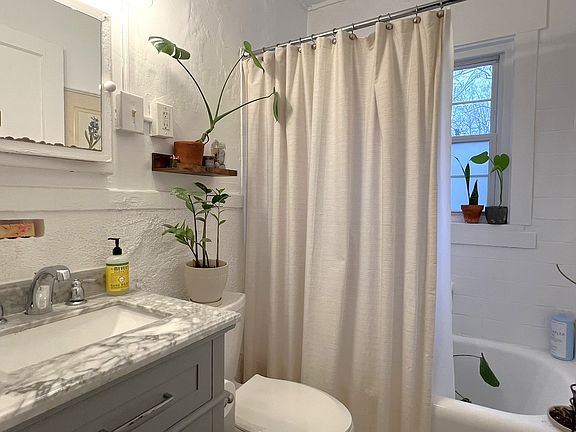 Original cast iron tub!