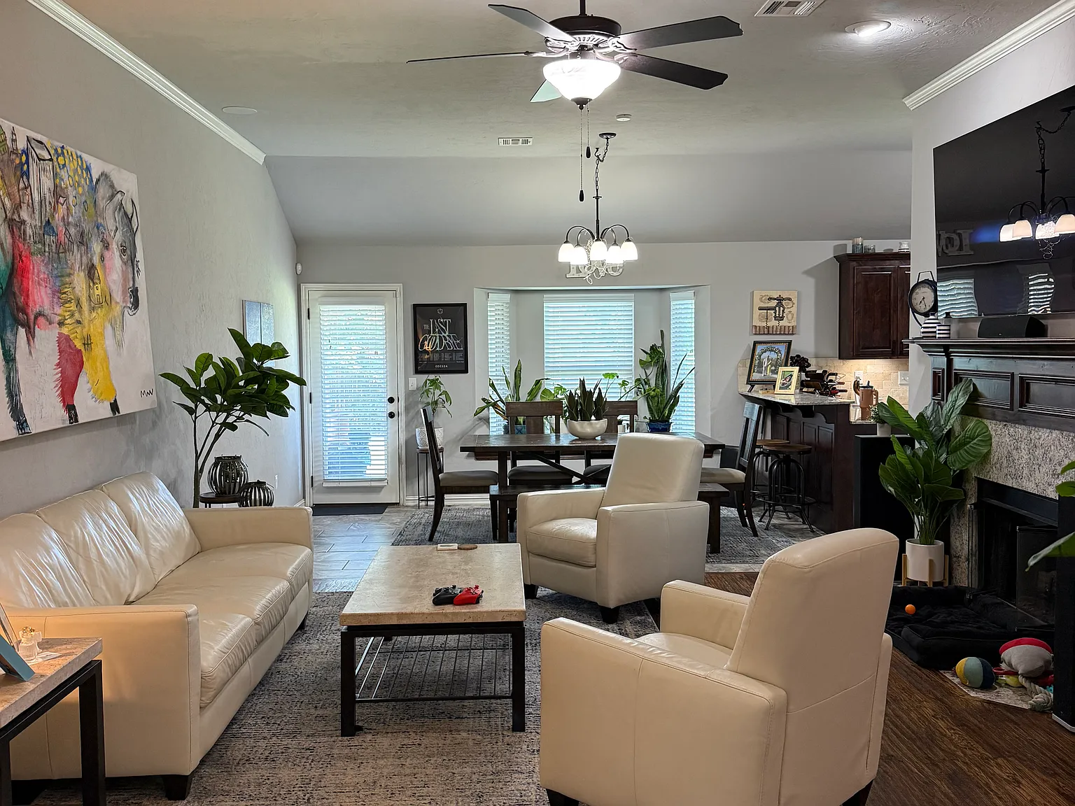 3 bed, 1507 sqft, $2,200 — Photo 2