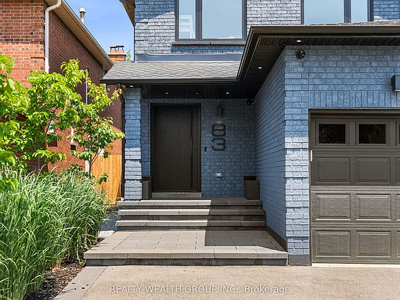 2nd image of 83 Governor Cres