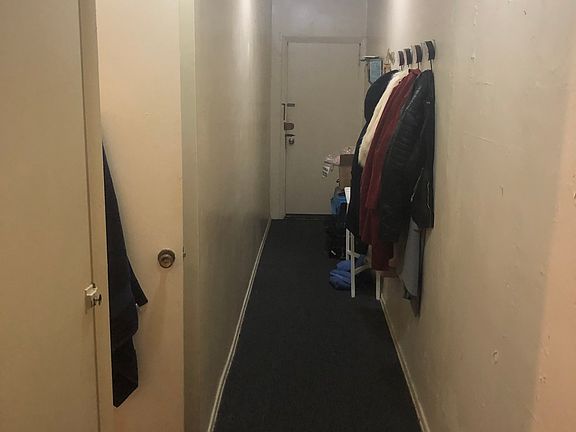 5th image of 312 S Bouquet St