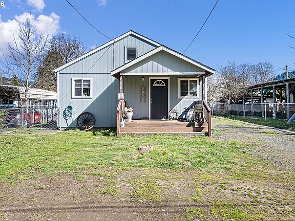 3rd image of 76317 Klohn Rd