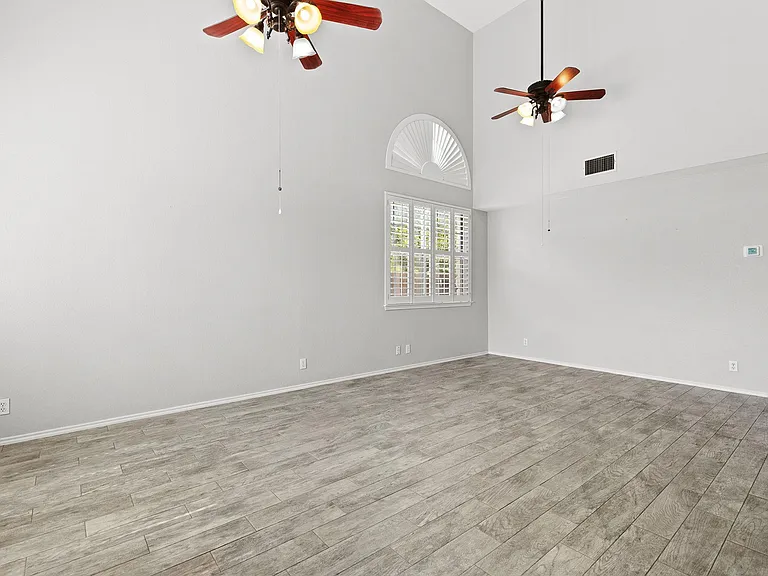 16802 Bailey Jean Dr — Photo 19