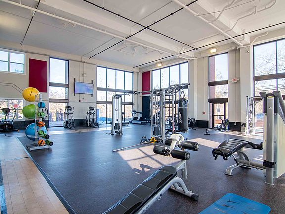 3rd image of 592 Oconee St #2-4608