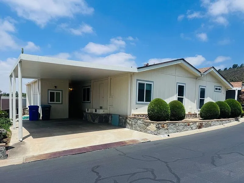 909 Richland Rd #142