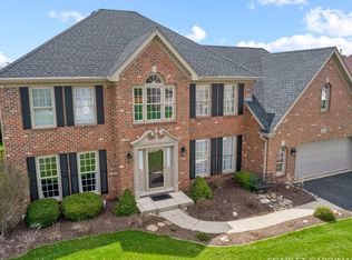 1232 Thackery Ct, Naperville, IL