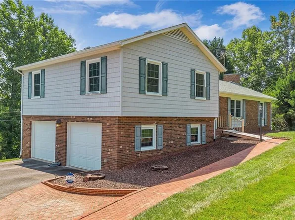1789 Arbor Grove Church Rd, Purlear, NC 28665