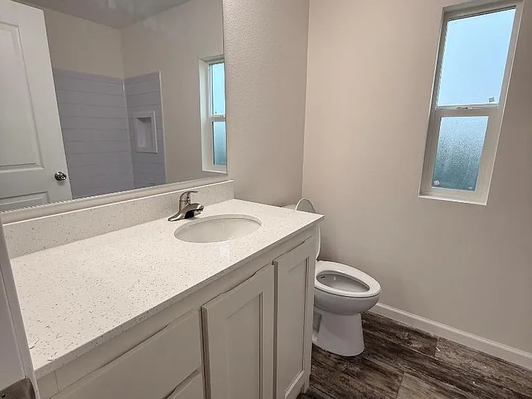 3498 A St #13 — Photo 9
