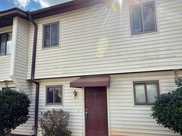 100 Buttercup Way APT 24, Taylors, SC 29687