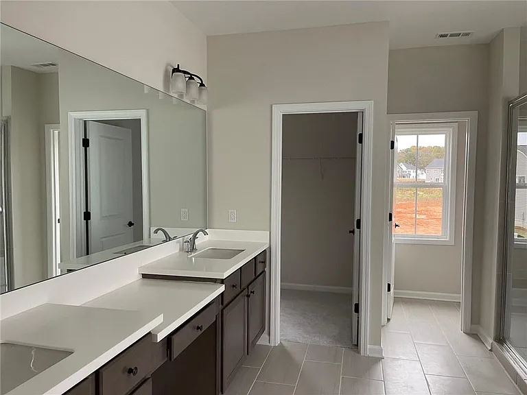 3750 Crestland Ln — Photo 14