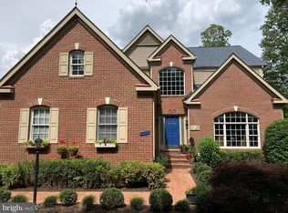 8000 Pohick Rd, Springfield, VA 22153