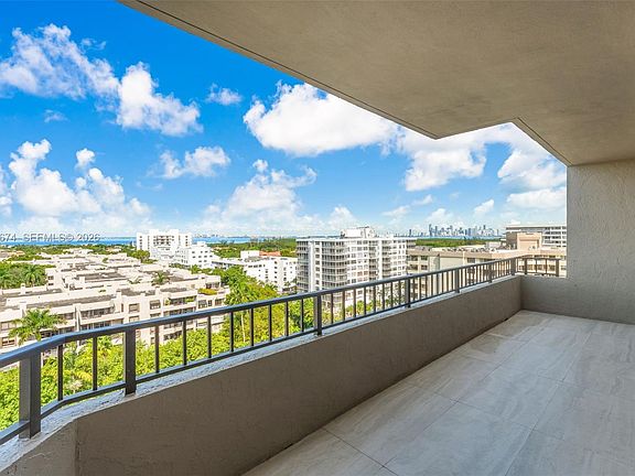 2nd image of 251 Crandon Blvd APT 904