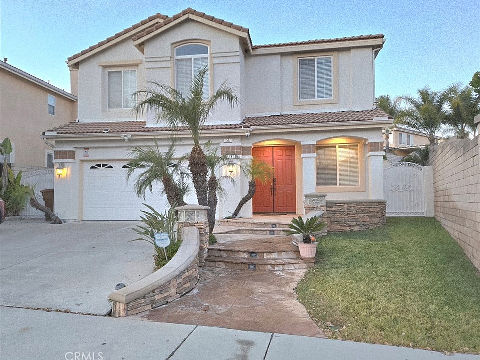 1st image of 1527 Evans Ln
